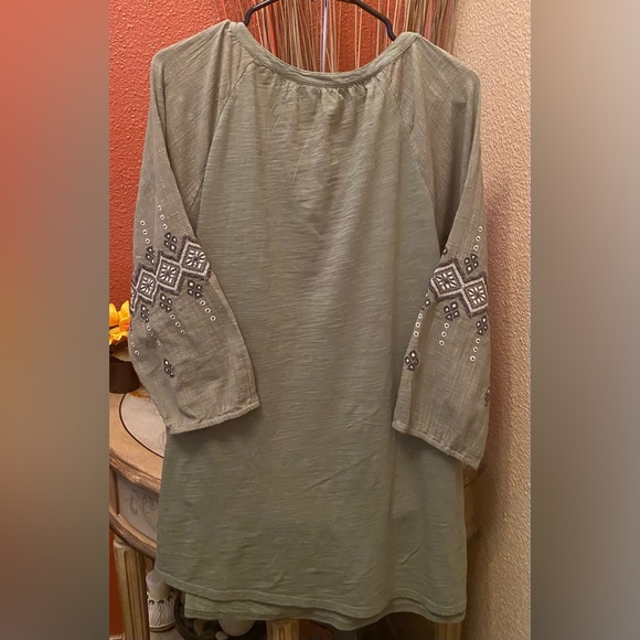 NEW-J. Jill Olive / Sage Green Women's Bohemian Tunic with Embroidery - Picture 5 of 12